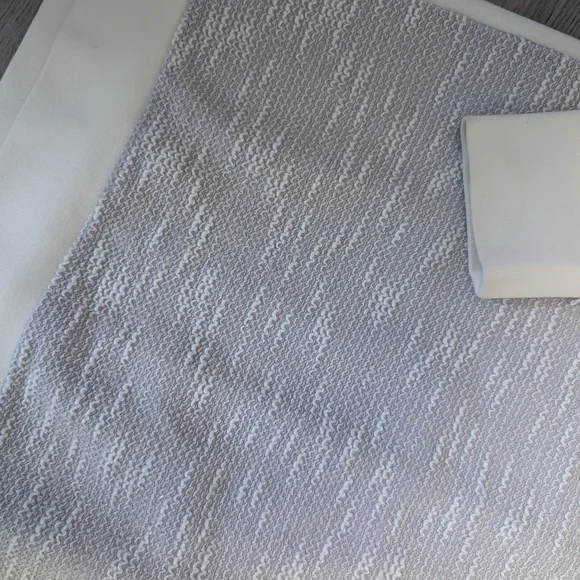 Victoria's Secret White Gray Silver Sparkle Tunic - Picture 4 of 10